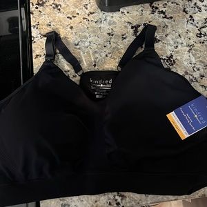 Kindred nursing bra. New with tags.